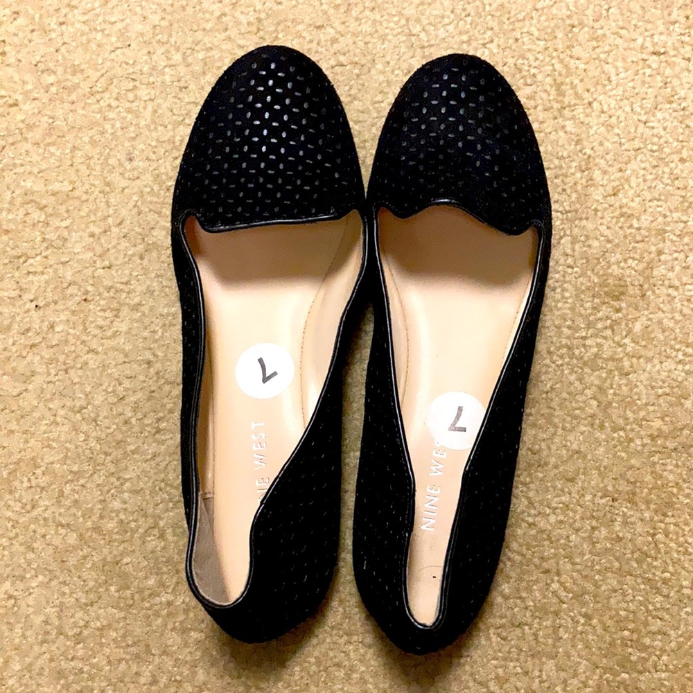 Cute black flats